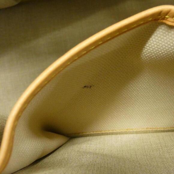 LOUIS VUITTON Brown Monogram Bag - Picture 7 of 7